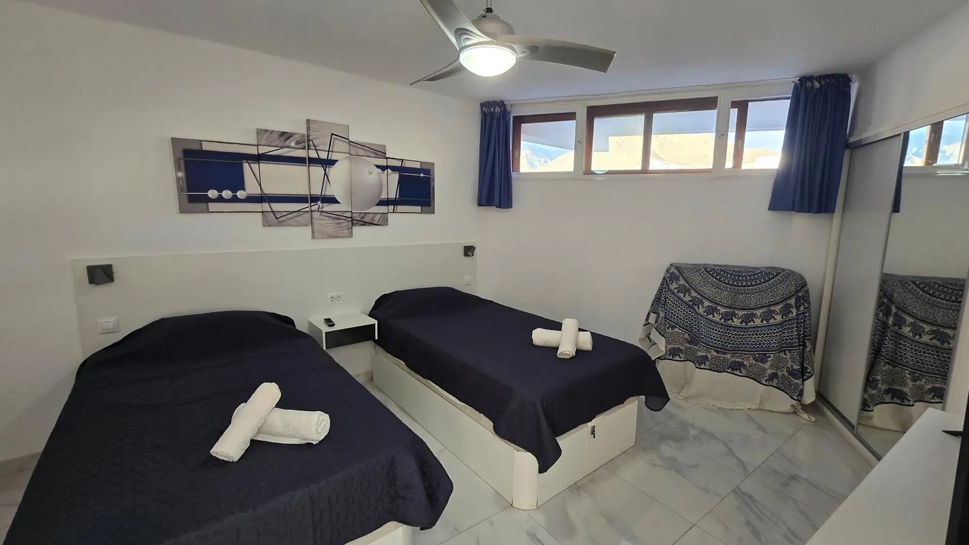 Aqua Sun Los Geranios By Helloapartments Costa Adeje 0*,  İspanya