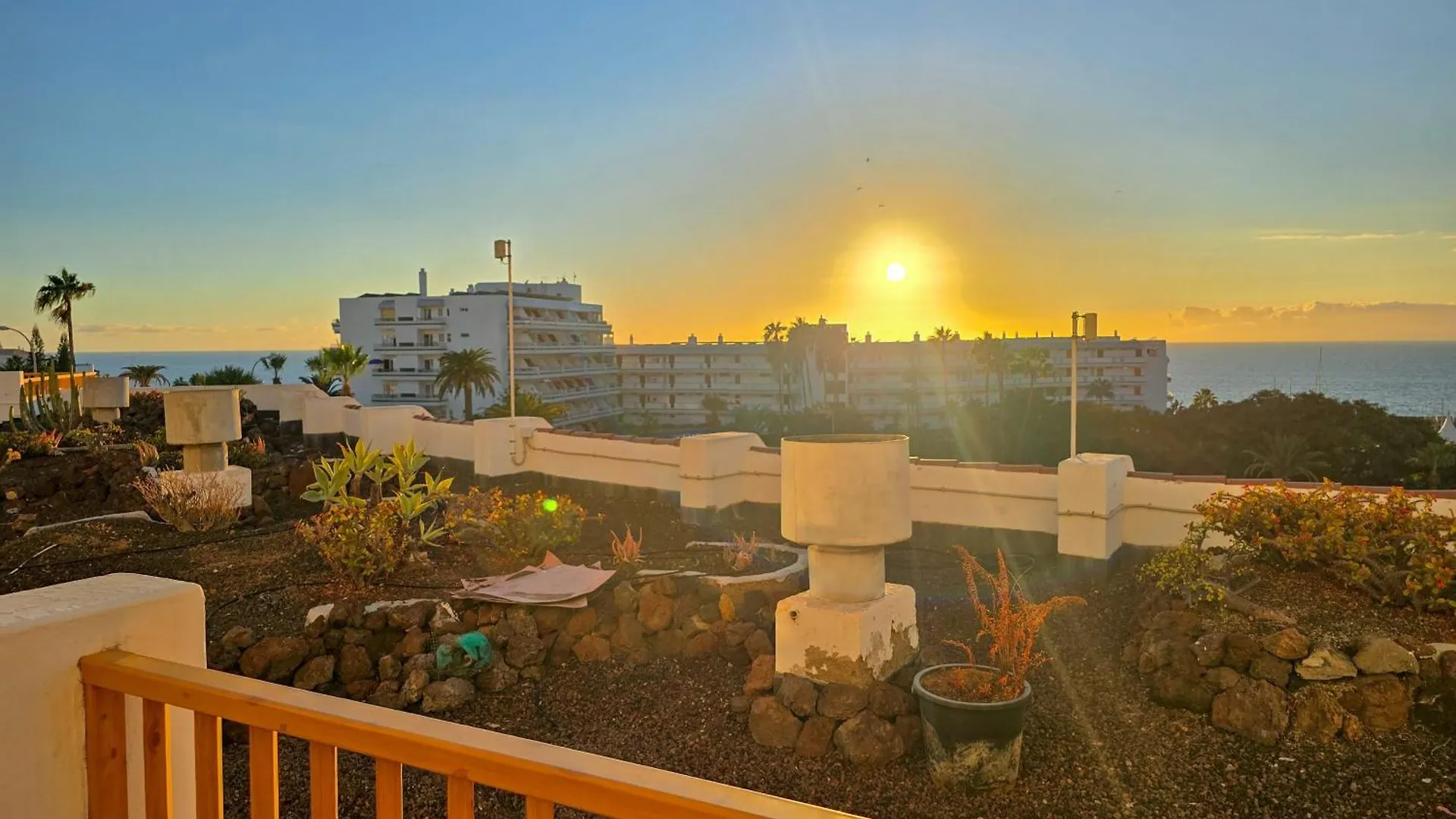 Aqua Sun Los Geranios By Helloapartments Costa Adeje İspanya